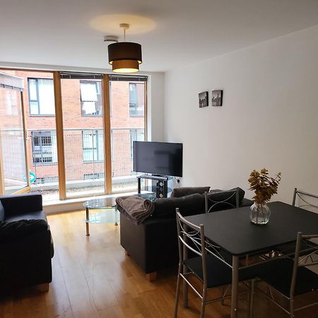 Awesome 1 Bedroom Apartment Manchester Esterno foto